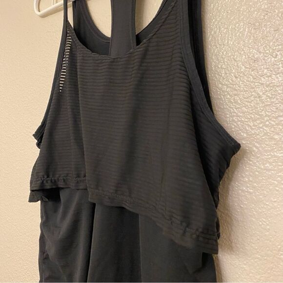 Nike Womens Air GX Dri Fit Tank AT7950-010 layered mesh running top black M - Picture 5 of 9